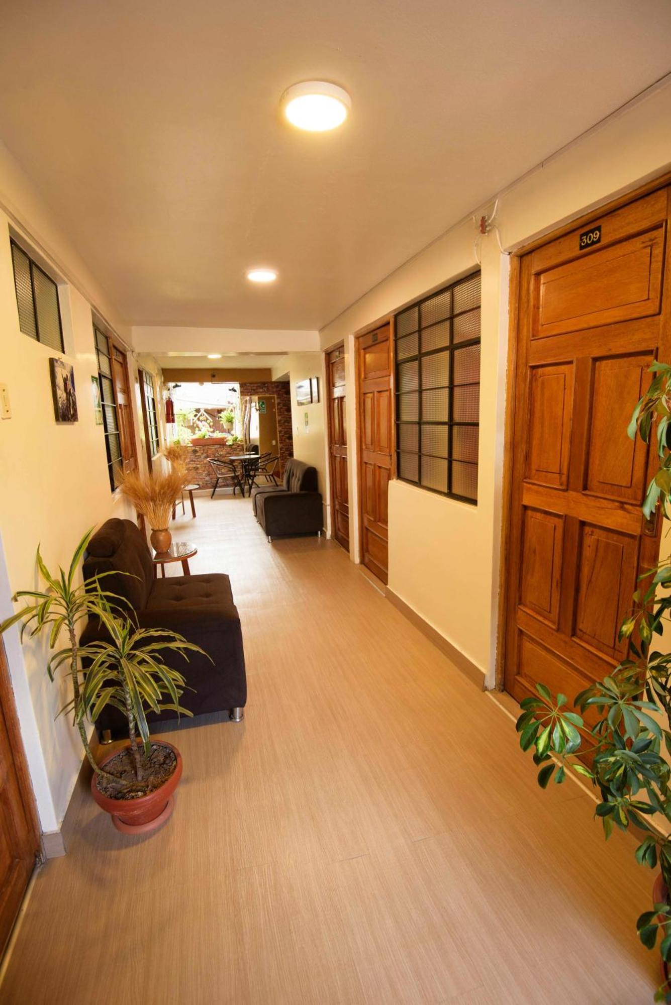 Hotel Virgen Del Carmen - Huaraz Extérieur photo